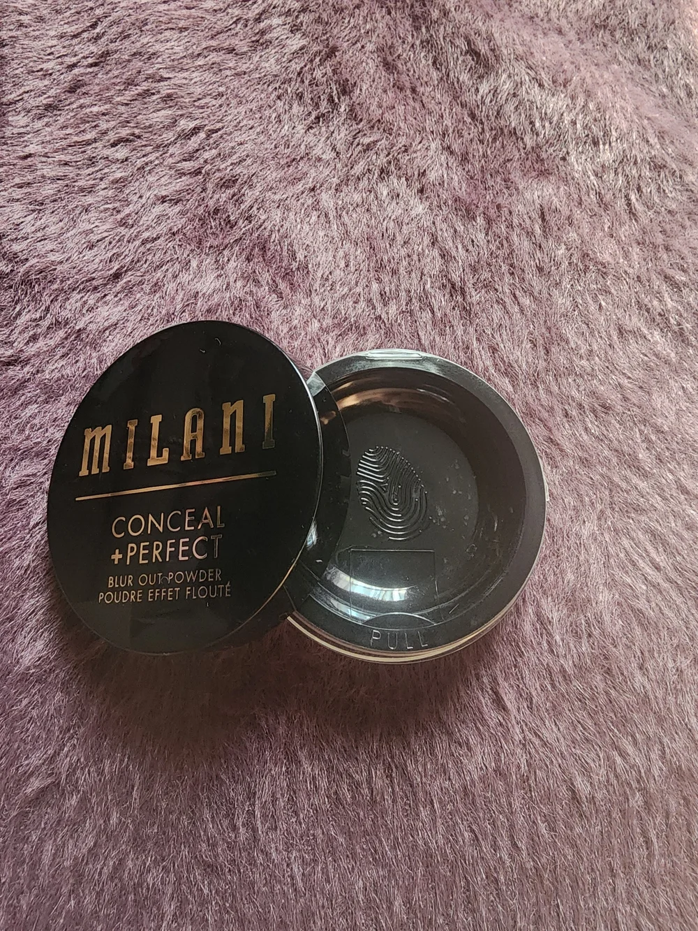 Milani Conceal + Perfect Blur Out Powder 5g/ .17oz $15 NEW